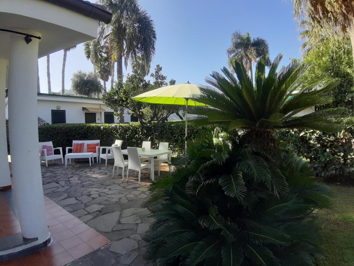 Esperidi Resort Sorrento Esterno foto