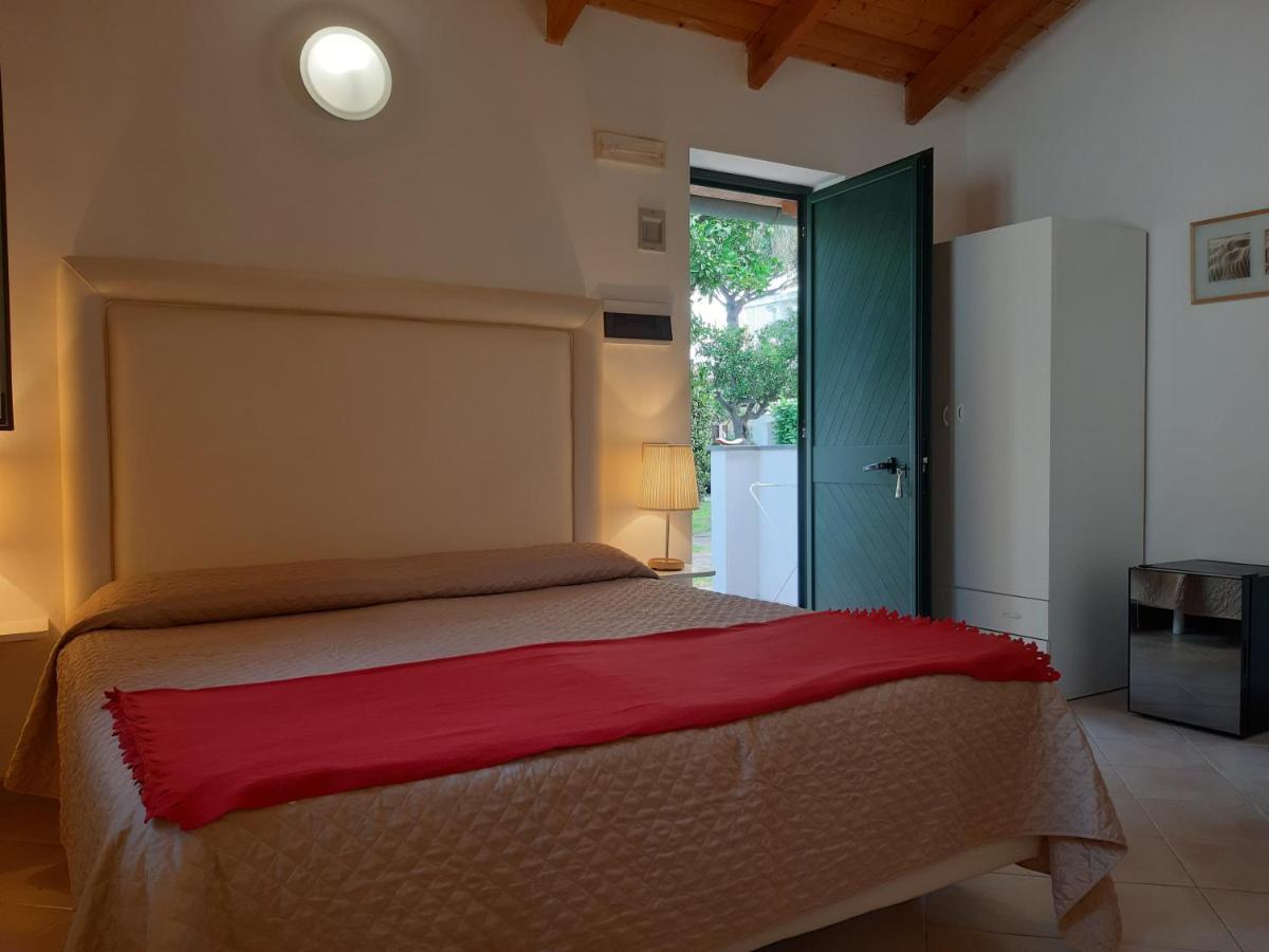 Esperidi Resort Sorrento Esterno foto
